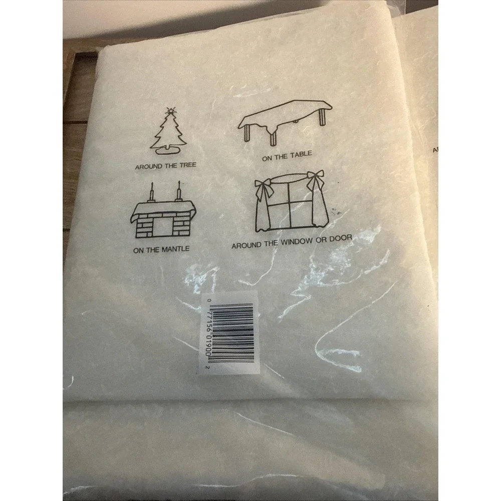 VTG NWT Glaze Tex Christmas Drape Old World Santa Set Of 3 All White 32x48